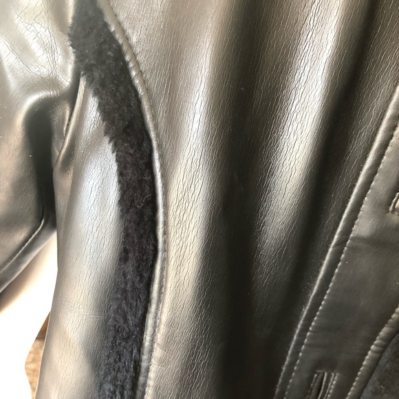 Long pleather coat. - Picture 2 of 8